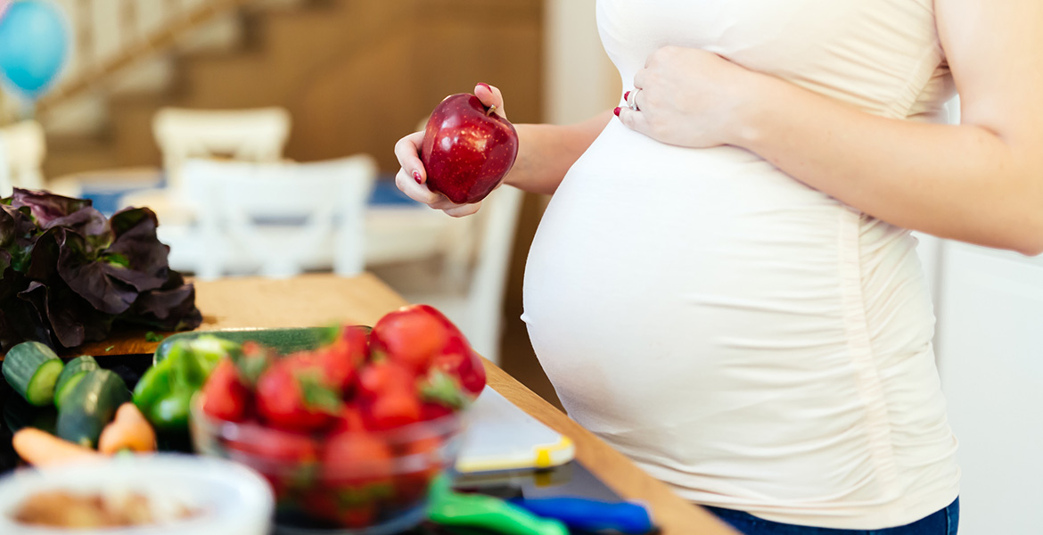 pregnant-woman-healthy-diet-1170x600